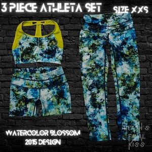 3 Piece Athleta Set Watercolor Blossom Leggings Shorts Sports Bra Blue Green XXS